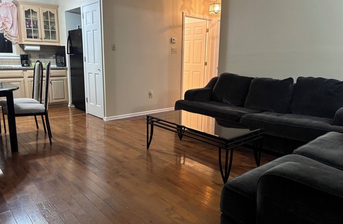 Horsham Apartment | 2BDR Suite w/Bathroom in Horsham, PA