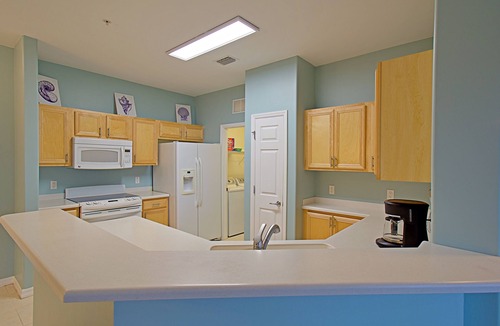 Majestic Palms Condo | 2BR 2 BA Close to Sanibel and Ft. Myers Beaches
