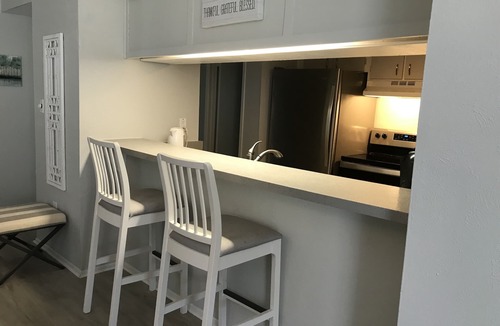 Bayview Condo | 2BR 2BA Upstairs Unit on Private Beach!