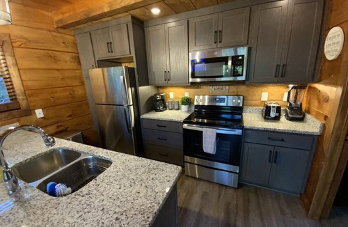 Townsend Cabin | 2BR "Riverside" Cabin Overlooking the "Little River" in Townsend,TN Family Owned