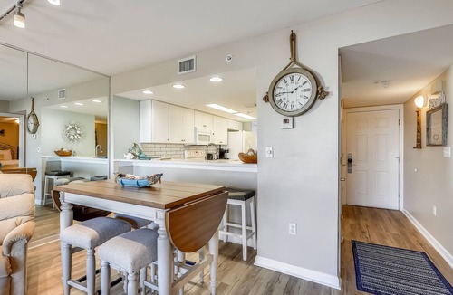 Fort Walton Beach Condo | 🌊2BR Seacrest 610-BEST DEAL in Complex-Beachfront without Beachfront Rates🌊