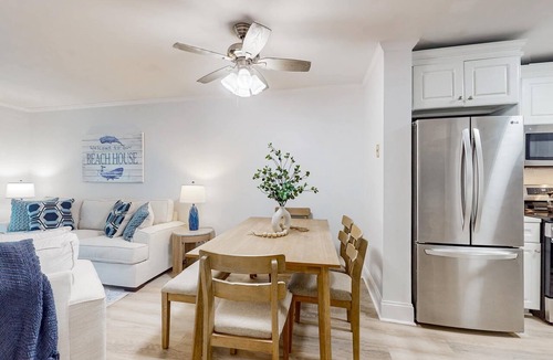 Palmetto Dunes Condo | 2nd floor Coastal Condo, pool, tennis and close to beach