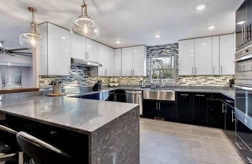 Cape May Court House Apartment | 3,000 sq.ft. 10 Guests, 4-Bed, 3-Bath, Pool, Spa, Outdoor Kitchen, Garden, WiFi.