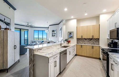 Cape Harbour Condo | 3/2 Cape Harbour Marina View Condo