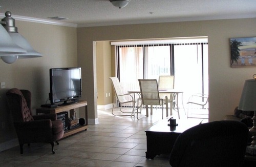 Welaka Condo | 3/2 Welaka riverfront resort