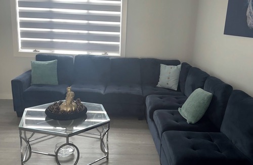 Moonachie Apartment | 3 bed 2 Bath apt 10 min drive to MetLife. Personal transportation included!