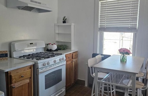 Wallington Apartment | 3 Bedroom Apartment METLIFE - American Dream - Minutes FROM NYC