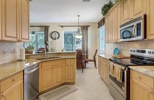 Bonita Springs Condo | 3-bedroom condo in fabulous Bonita Springs with WiFi, AC, fitness room