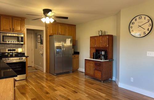 Tigerville House | 3-bedroom Farmhouse at the Base of the Blue Ridge Mountains