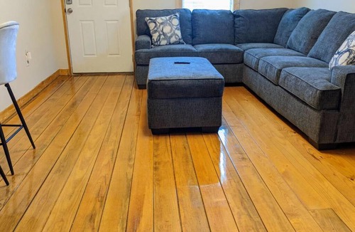 North Charleston House | 3 Bedroom Hardwood Palace of Charleston