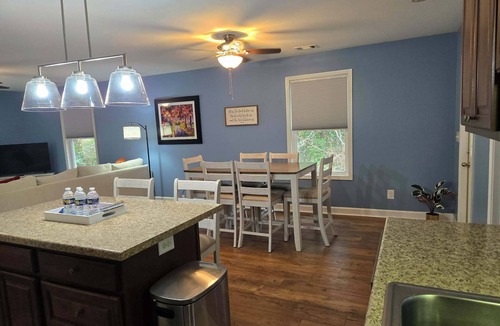 Greer House | 3-bedroom house in beautiful Greer