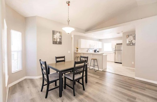 North Port House | 3-bedroom house in delightful North Port