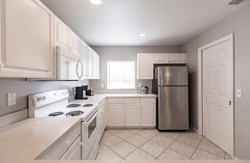 North Port House | 3-bedroom house in delightful North Port