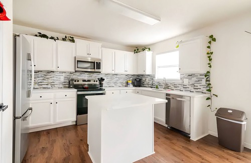 Bessemer City House | 3-bedroom house in enchanting Dallas NC
