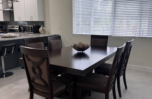 Fruitville House | 3-bedroom house in fabulous Sarasota with AC