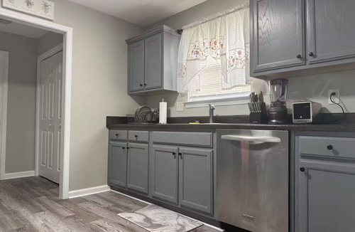 Riverdale House | 3-bedroom house in gorgeous Riverdale with cool AC