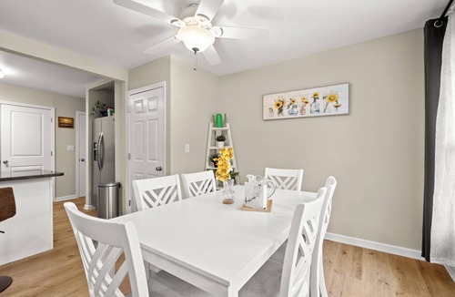 Buford Highway House | 3-bedroom house in lovely Atlanta with with Private Fenced Large Backyard
