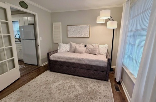 McKenzie House | 3-bedroom house in peaceful McKenzie near Bethel University