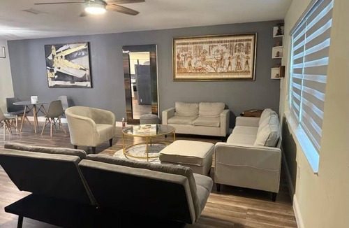 Pine Hills House | 3-bedroom house Near Theme Parks, Unversal Studios,Disney
