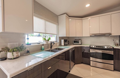 Deerfield Beach House | 3-bedroom house in amazing Deerfield Beach with pool and Jacuzzi