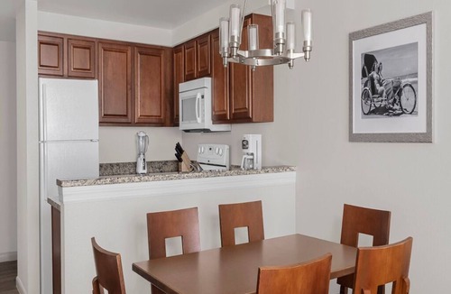 Seabreeze Historic District Condo | 3 Bedroom on Daytona Beach, Wyndham Ocean Walk!