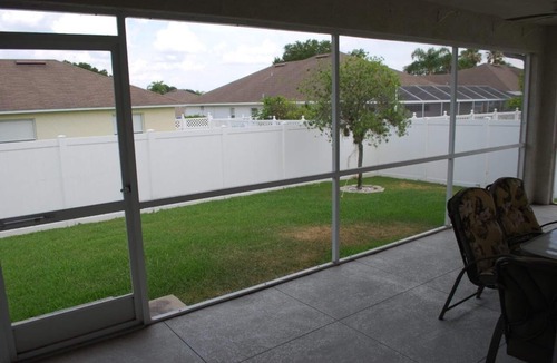Lakeland House | 3 Bedroom Plus Office And Screened In Porch - pet friendly