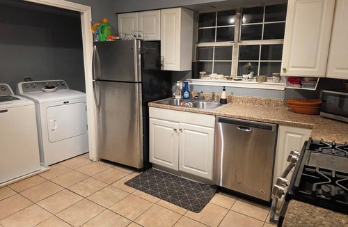 Peoplestown House | 3-bedroom townhome in adorable Atlanta with cool AC