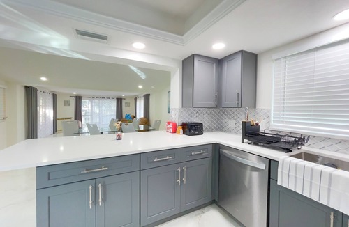 Caloosahatchee Villa | 3-bedroom villa in pleasant Cape Coral. Direct Gulf Access