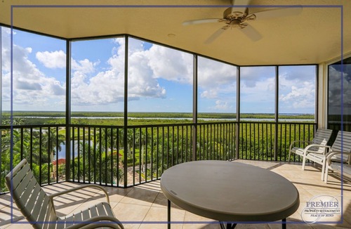 Hammock Bay Condo | 3 BEDROOM4 BATHROOM HIGH IN THE SKY CONDO AT HAMMOCK BAY GOLF & COUNTRY CLUB