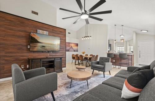 Bridgewater Crossing House | 3 Bedrooms 2 Bathrooms Bridgewater 142Hl