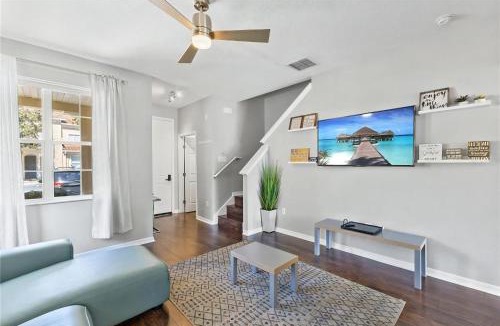 Crestwynd Bay House | 3 Bedrooms 25 Bathrooms Crestwynd Bay 7614Li