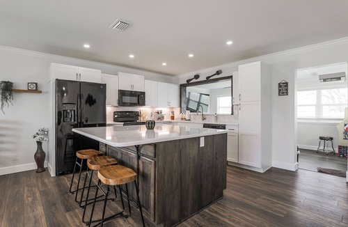 South Daytona House | 3 BR 2Ba home with hidden game room minutes from the beach