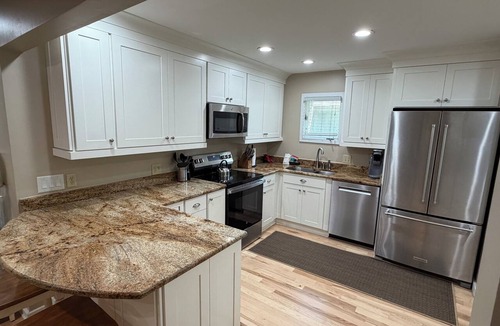 Kiawah Island House | 3 Br New Renovation! Resort Privileges (pool, etc), very close to Ocean