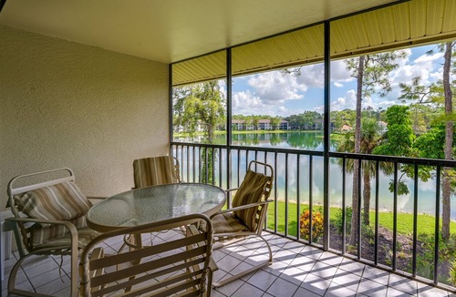 Naples Condo | 3 Mi to Beaches: Naples Condo w/Pool Access!