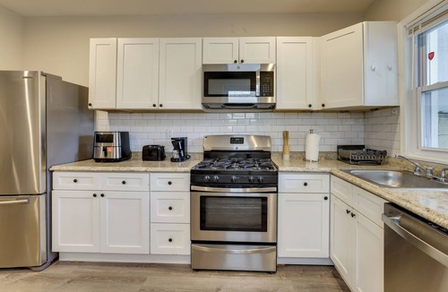 South Philadelphia House | 3 Mi to Center City! Quiet Extended Stay w/Patio