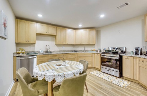 Douglasville Apartment | 3 Mi to Dtwn Douglasville! Apt w/Yard & Patio