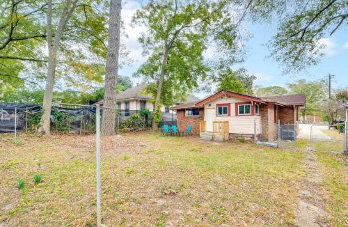 West End House | 3 Mi to Dtwn: Home w/Fenced Yard in Atlanta!