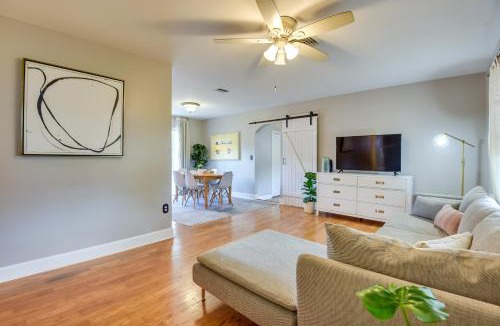 Palmetto House | 3 Mi to Riverwalk Pet-Friendly Home with Yard!