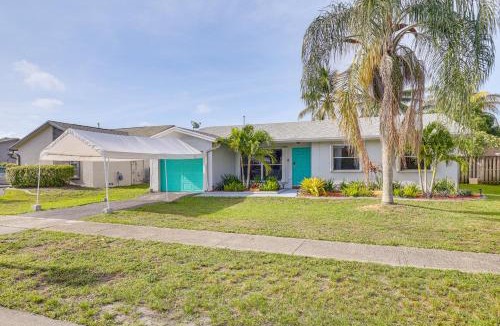 Sunrise House | 3 Mi to Sawgrass Mills Home with Lanai and Game Area