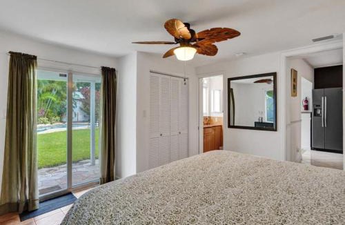 Wilton Manors House | 3 min. walk to Wilton Drive, pool and huge yard