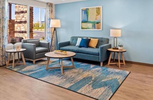 Greenville Hotel | 3 Pet-Friendly Suites Ideal for Long Visits Near Greenville’s Key Attractions