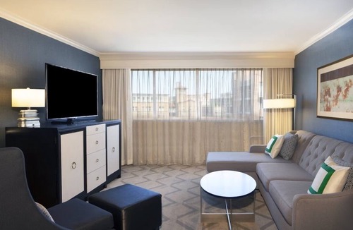 West End Hotel | 3 Pet-Friendly Units, Pets Allowed, Near Kennedy Center for Performing Arts