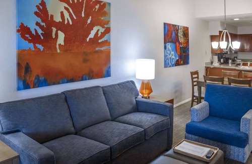 Kissimmee Hotel | 3 Resort King Suite w/Balcony, Kitchen & Free Parking Included