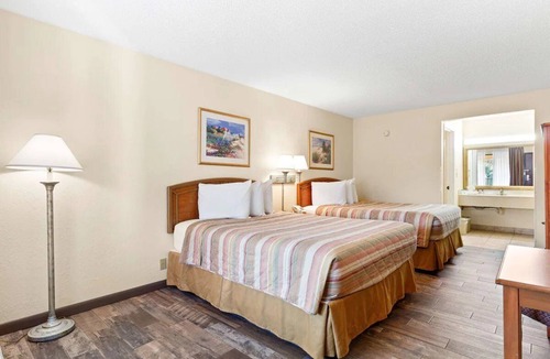 St. Augustine Beach Hotel | 3 Rooms Great for Beach Adventures | St. Augustine Beach - 1.7 mi | Onsite Pool