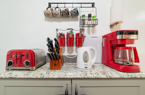Lake Ridge Apartment | ✨ #3 Studio close to Bike Rental and Beach