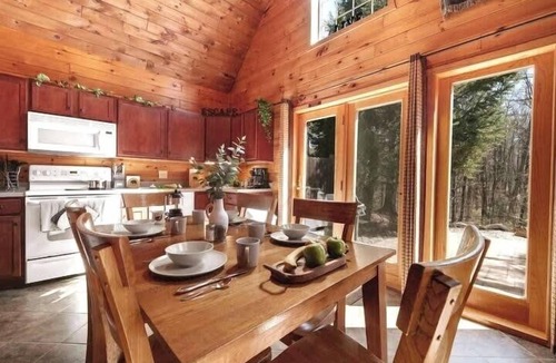 Broadalbin Condo | 3-unit Adirondack Retreat + Lake Access
