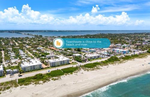 Indialantic By The Sea Villa | 30 8th Avenue