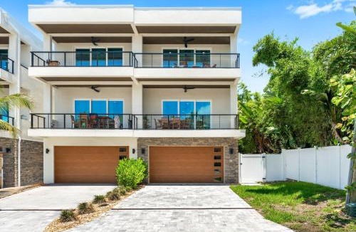 Indialantic By The Sea Villa | 30 8th Avenue