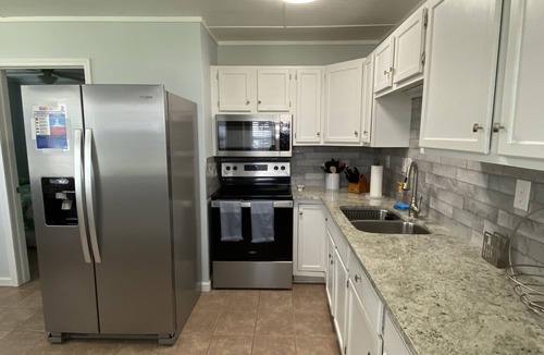 Bid-a-wee Beach House | 30% DISCOUNTED SUMMER RATES - Bid-A-Wee Beach House; 3BD/2BH