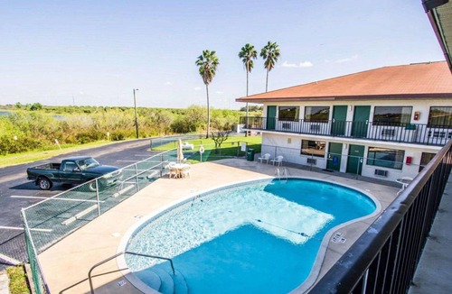 Florida South Atlantic Coast Hotel | 30 m² Hotel ∙ 4 guests